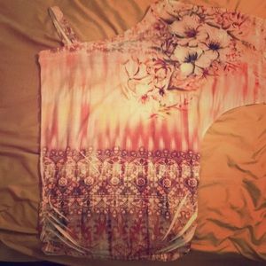 Amazing asymmetric printed top, size small.